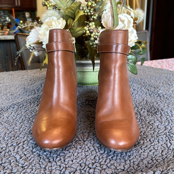 Tory Burch Leather Ankle Boots Sz 8 - Picture 5 of 13
